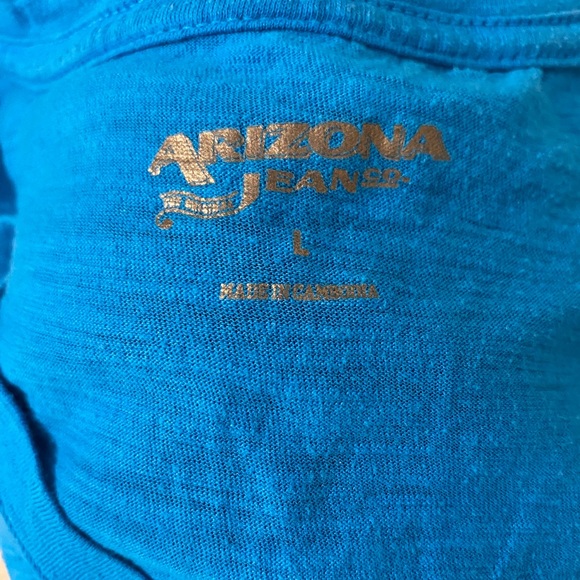 2/$20❤️- SHIRT | Women’s Arizona jean company shirt size large - Picture 2 of 3